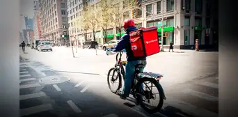 Migración en Estados Unidos: esto es lo que necesitas saber para trabajar en DoorDash