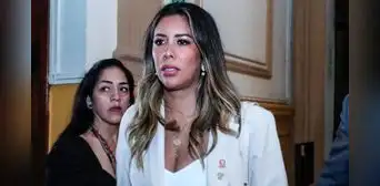 Rosselli Amuruz es denunciada ante Comisión de Ética por reacción agresiva y amenazar en el Congreso Rosselli Amuruz es denunciada ante Comisión de Ética por reacción agresiva y amenazar en el Congreso