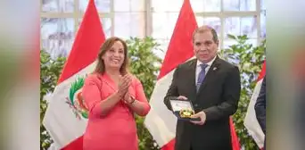 Transparencia califica de “cuestionable” condecoración de Dina Boluarte a presidente del PJ Transparencia califica de “cuestionable” condecoración de Dina Boluarte a presidente del PJ