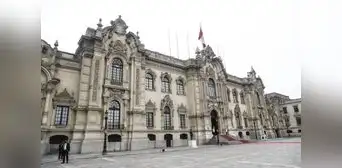 Ejecutivo presenta pedido de facultades legislativas en materia económica Ejecutivo presenta pedido de facultades legislativas en materia económica