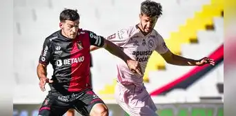 ¡Sigue con la buena racha! Melgar venció 2-1 a Sport Boys por el Apertura de la Liga 1 2024 ¡Sigue con la buena racha! Melgar venció 2-1 a Sport Boys por el Apertura de la Liga 1 2024
