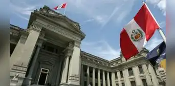 Los cambios que plantea la reforma política del sistema judicial: jueces baratos y hasta los 75 años Los cambios que plantea la reforma política del sistema judicial: jueces baratos y hasta los 75 años