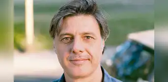 Pequeños criminales: República luminosa de Andrés Barba