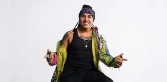Cumbia urbana: Patrick Romantik regresa a la escena musical con canción para los inmigrantes Cumbia urbana: Patrick Romantik regresa a la escena musical con canción para los inmigrantes