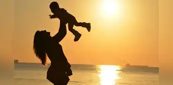 ▷ Los mejores POEMAS para dedicar en el Día de la Madre por WhatsApp