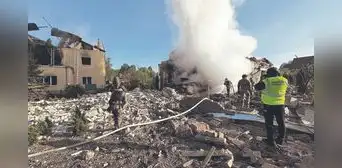 Rusia ataca por tierra la región de Járkov en Ucrania Rusia ataca por tierra la región de Járkov en Ucrania