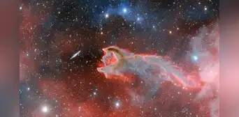 La impresionante imagen de ‘la mano de Dios’ capturada en la vía láctea que sorprende a los astrónomos