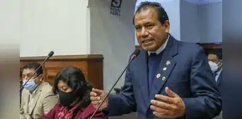 Comisión de Ética amonesta a congresista Edgar Tello por recibir donación de dinero de 8.000 dólares Comisión de Ética amonesta a congresista Edgar Tello por recibir donación de dinero de 8.000 dólares