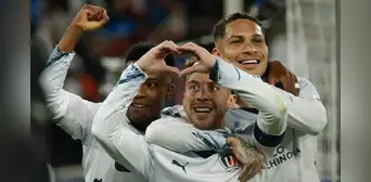 Hinchas de LDU extrañan a Guerrero tras paupérrima campaña en Libertadores: "Qué impotencia" Hinchas de LDU extrañan a Guerrero tras paupérrima campaña en Libertadores: "Qué impotencia"