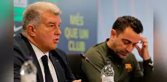 El insólito caso de Xavi Hernández: iba a continuar en el Barcelona, pero Laporta lo despedirá El insólito caso de Xavi Hernández: iba a continuar en el Barcelona, pero Laporta lo despedirá