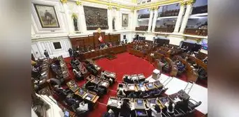 12 congresistas van por su tercera bancada en menos de tres años 12 congresistas van por su tercera bancada en menos de tres años