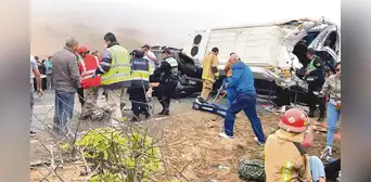 Pasamayo: choque múltiple deja 3 muertos y 39 heridos Pasamayo: choque múltiple deja 3 muertos y 39 heridos