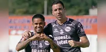Fiesta rosada en Cajamarca: Sport Boys derrotó 4-2 a Sport Boys en la penúltima fecha del Apertura Fiesta rosada en Cajamarca: Sport Boys derrotó 4-2 a Sport Boys en la penúltima fecha del Apertura