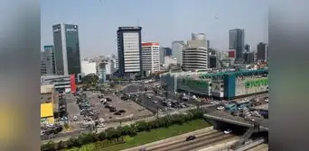 FMI mantiene en 2,5% su perspectiva de crecimiento del PBI peruano
