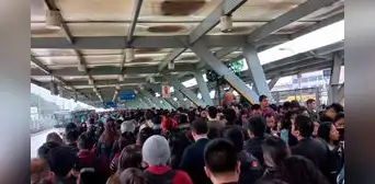 Nuevo colapso del Metropolitano: demoras de buses superan los 15 minutos en Estación Naranjal Nuevo colapso del Metropolitano: demoras de buses superan los 15 minutos en Estación Naranjal