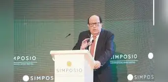 Velarde pide recuperar el manejo técnico de la economía Velarde pide recuperar el manejo técnico de la economía