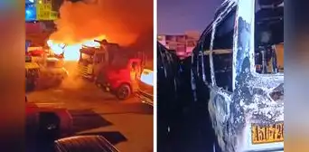 Incendio en una cochera en SJM deja una treintena de autos carbonizados Incendio en una cochera en SJM deja una treintena de autos carbonizados