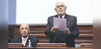 Renovación Popular pide que congresistas Montoya, Cueto y Revilla también renuncien a la bancada Renovación Popular pide que congresistas Montoya, Cueto y Revilla también renuncien a la bancada