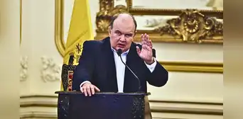 RLA habla sobre crisis en RP y contradice a Jorge Montoya: "El presidente del partido dirige la bancada"