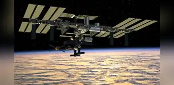La Estación Espacial Internacional, la construcción más grande del espacio armada pieza por pieza en 10 años La Estación Espacial Internacional, la construcción más grande del espacio armada pieza por pieza en 10 años
