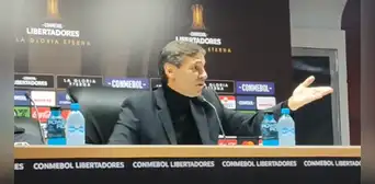 Bustos increpó y tuvo tensa discusión con periodista tras derrota de la 'U': "Quieres manipular la situación" Bustos increpó y tuvo tensa discusión con periodista tras derrota de la 'U': "Quieres manipular la situación"