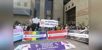 Cine peruano: Cineastas realizan plantón frente al Ministerio de Cultura