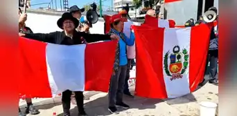 Día de la Bandera: convocan a lavado de símbolo patrio como protesta a gobierno de Dina Boluarte