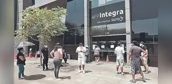 Reforma del sistema de pensiones: Congreso alarga la vida de las AFP Reforma del sistema de pensiones: Congreso alarga la vida de las AFP