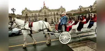 López Aliaga y los carruajes a caballo: estas serían las rutas y horarios de recorrido en el centro histórico López Aliaga y los carruajes a caballo: estas serían las rutas y horarios de recorrido en el centro histórico