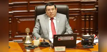 Alejandro Soto aprobó 780 nuevos puestos a "dedo" en el Congreso, según H13 Alejandro Soto aprobó 780 nuevos puestos a "dedo" en el Congreso, según H13