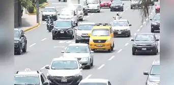 ATU aumenta plazo para que todos los taxistas pinten su auto de amarillo hasta 2025 ATU aumenta plazo para que todos los taxistas pinten su auto de amarillo hasta 2025