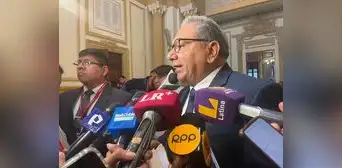 Carlos Anderson calificó de 'ayayero' a ministro de Educación Morgan Quero Carlos Anderson calificó de 'ayayero' a ministro de Educación Morgan Quero