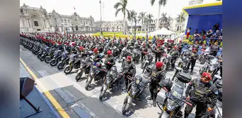 Rafael López Aliaga defiende compra de motos por las que habría pagado de más Rafael López Aliaga defiende compra de motos por las que habría pagado de más