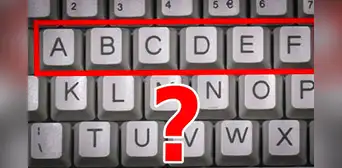 Este es el motivo por el que tu teclado no tiene las letras en orden alfabético: el primer teclado si las tuvo