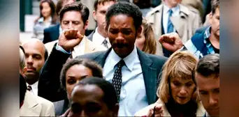 Está en Netflix y para muchos es la mejor película para ver en el Día del Padre: te hará llorar como nunca Está en Netflix y para muchos es la mejor película para ver en el Día del Padre: te hará llorar como nunca