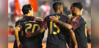 Perú ganó 1-0 a El Salvador con gol de Edison Flores y quedó listo para la Copa América 2024 Perú ganó 1-0 a El Salvador con gol de Edison Flores y quedó listo para la Copa América 2024