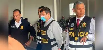 Alejandro Sánchez, dueño de la casa de Sarratea, llegó a Perú deportado de Estados Unidos Alejandro Sánchez, dueño de la casa de Sarratea, llegó a Perú deportado de Estados Unidos