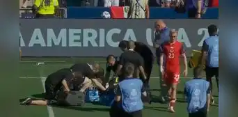 ¡Tensión en la Copa América! Asistente del árbitro del Perú vs. Canadá se desmayó a causa del calor ¡Tensión en la Copa América! Asistente del árbitro del Perú vs. Canadá se desmayó a causa del calor