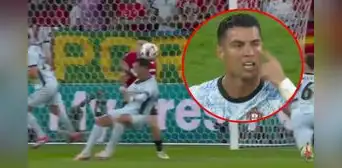 Cristiano Ronaldo pidió penal: le jalaron la camiseta, cayó y se ganó la amarilla por reclamar Cristiano Ronaldo pidió penal: le jalaron la camiseta, cayó y se ganó la amarilla por reclamar