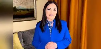 Ana Gabriel confirma que se casó y muestra su anillo de matrimonio en redes Ana Gabriel confirma que se casó y muestra su anillo de matrimonio en redes