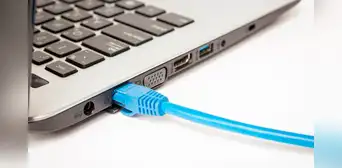 ¿Por qué deberías usar un cable Ethernet en tu PC y qué hacer si no hay un puerto compatible? ¿Por qué deberías usar un cable Ethernet en tu PC y qué hacer si no hay un puerto compatible?