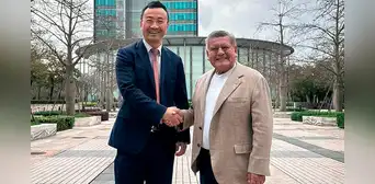 César Acuña habría utilizado viaje oficial a China en beneficio de la Universidad César Vallejo