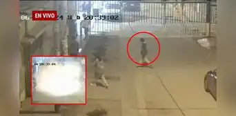 Explota conexión subterránea de Luz del Sur en Santa Anita: menor que caminaba por la vía fue impactado Explota conexión subterránea de Luz del Sur en Santa Anita: menor que caminaba por la vía fue impactado