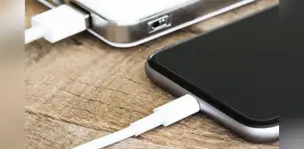 Los 5 mitos sobre la batería de tu smartphone: conoce cómo deberías usar tu teléfono y su cargador Los 5 mitos sobre la batería de tu smartphone: conoce cómo deberías usar tu teléfono y su cargador