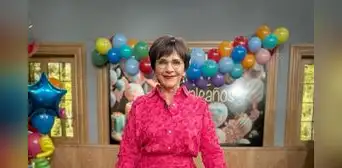 Festejo en 'Ventaneando': Pati Chapoy regresa al programa tras varias semanas fuera del aire Festejo en 'Ventaneando': Pati Chapoy regresa al programa tras varias semanas fuera del aire