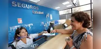 Estos son los 4 subsidios económicos que brinda EsSalud: si cumples estos requisitos, puedes cobrar hasta S/2,070 Estos son los 4 subsidios económicos que brinda EsSalud: si cumples estos requisitos, puedes cobrar hasta S/2,070