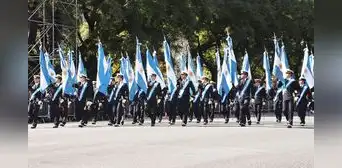 Desfile militar del 9 de julio en Argentina: horarios, recorrido y calles cerradas el Día de la Independencia Desfile militar del 9 de julio en Argentina: horarios, recorrido y calles cerradas el Día de la Independencia
