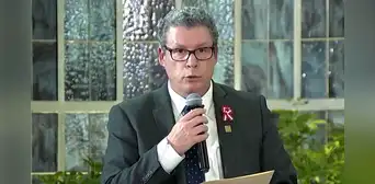 Ministro de Educación separa a 121 docentes tras más de un mes de denuncia de violaciones a menores Awajún Ministro de Educación separa a 121 docentes tras más de un mes de denuncia de violaciones a menores Awajún
