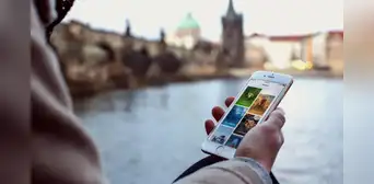 ¿Estás próximo a viajar? Descubre 5 formas para mantener tu smartphone seguro durante tu estadía