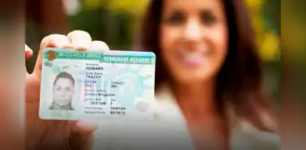 Las únicas 3 preguntas que debes responder cuando solicites la GREEN CARD por matrimonio, según la USCIS Las únicas 3 preguntas que debes responder cuando solicites la GREEN CARD por matrimonio, según la USCIS